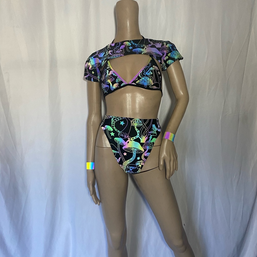 Rainbow Reflective mushroom shrug